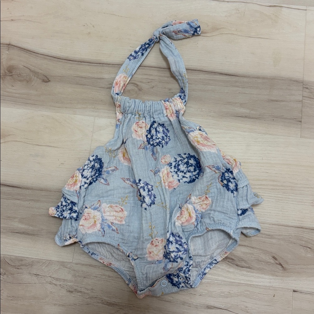 Mud Pie floral Baby bubble/sun suit romper